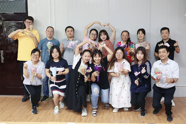 共話七夕節(jié) 牢記家國情 ——公司第一、二、三黨支部開展聯(lián)學(xué)聯(lián)建主題黨日活動